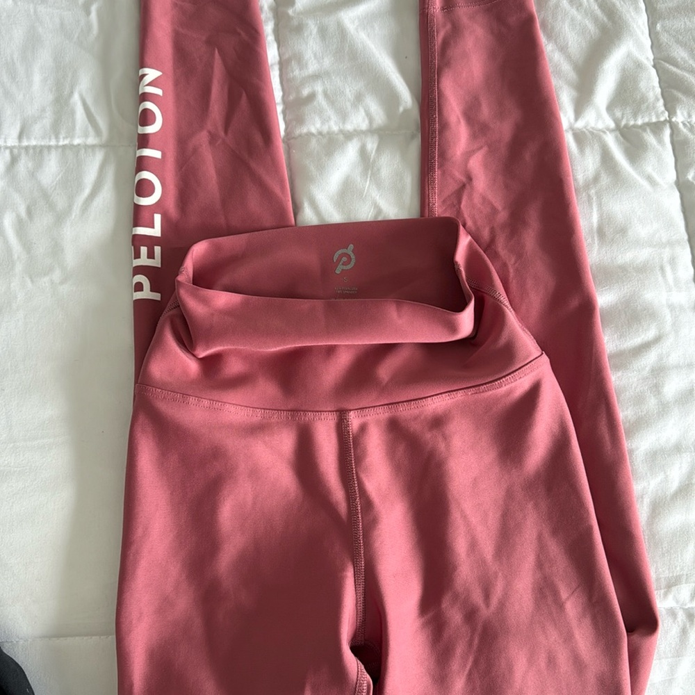 Peloton Leggings- Size Small